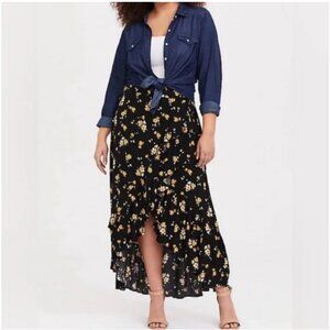 Torrid SZ16 Black Ditsy Floral Challis Hi Low Maxi Skirt Feminine Romantic Fairy
